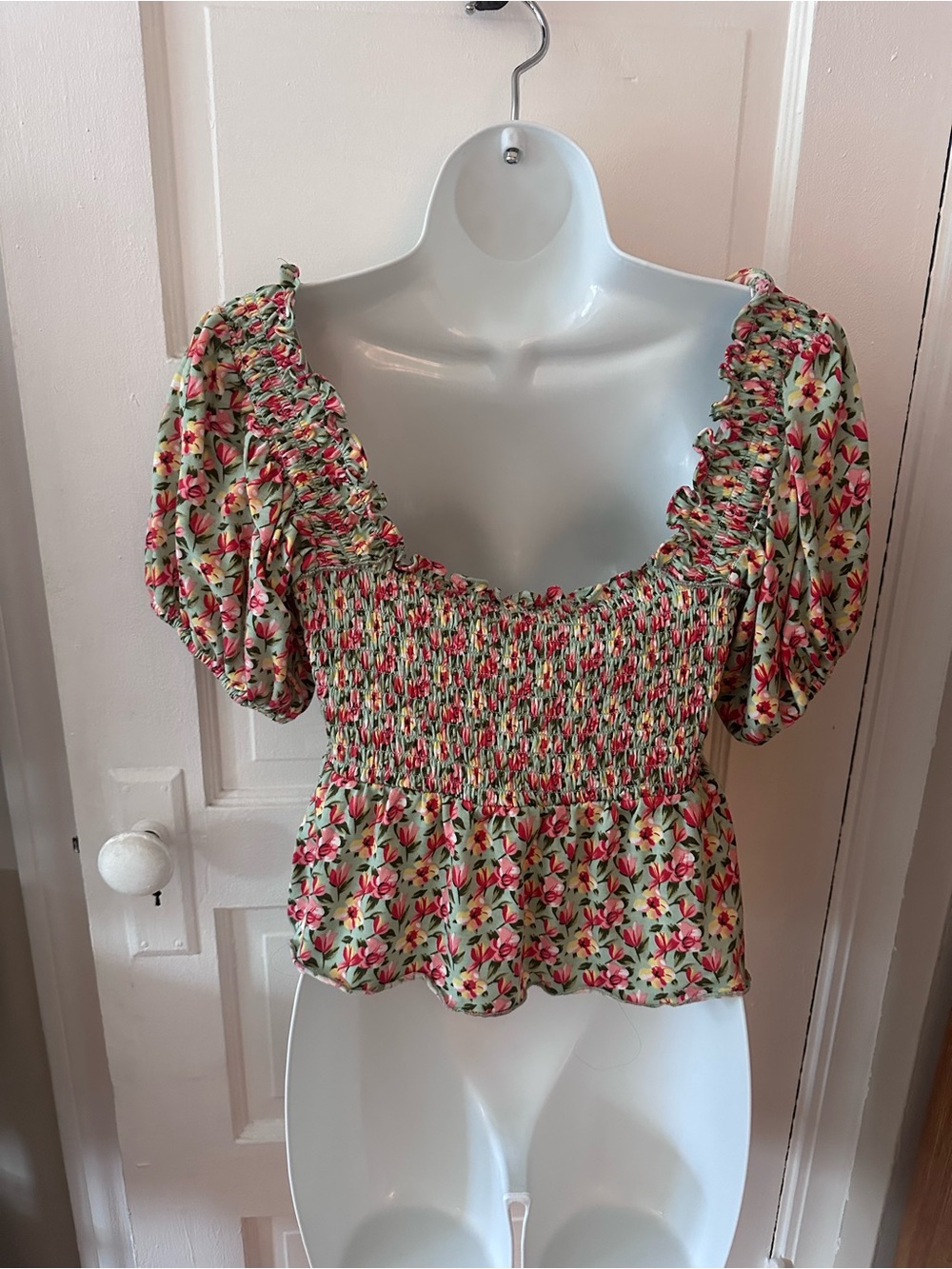 Lulu’s Such A Flirt Sage Floral Smocked Peplum Short Sleeve Top - Picture 6 of 11
